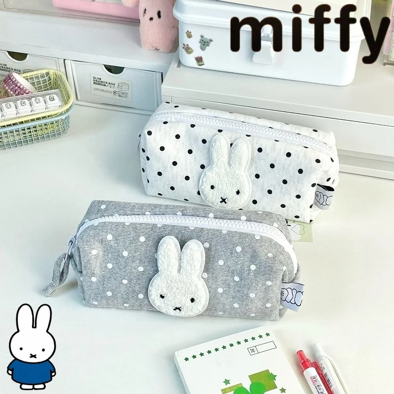Pencil Case Large - Astuccio portapenne Miffy con motivo creativo