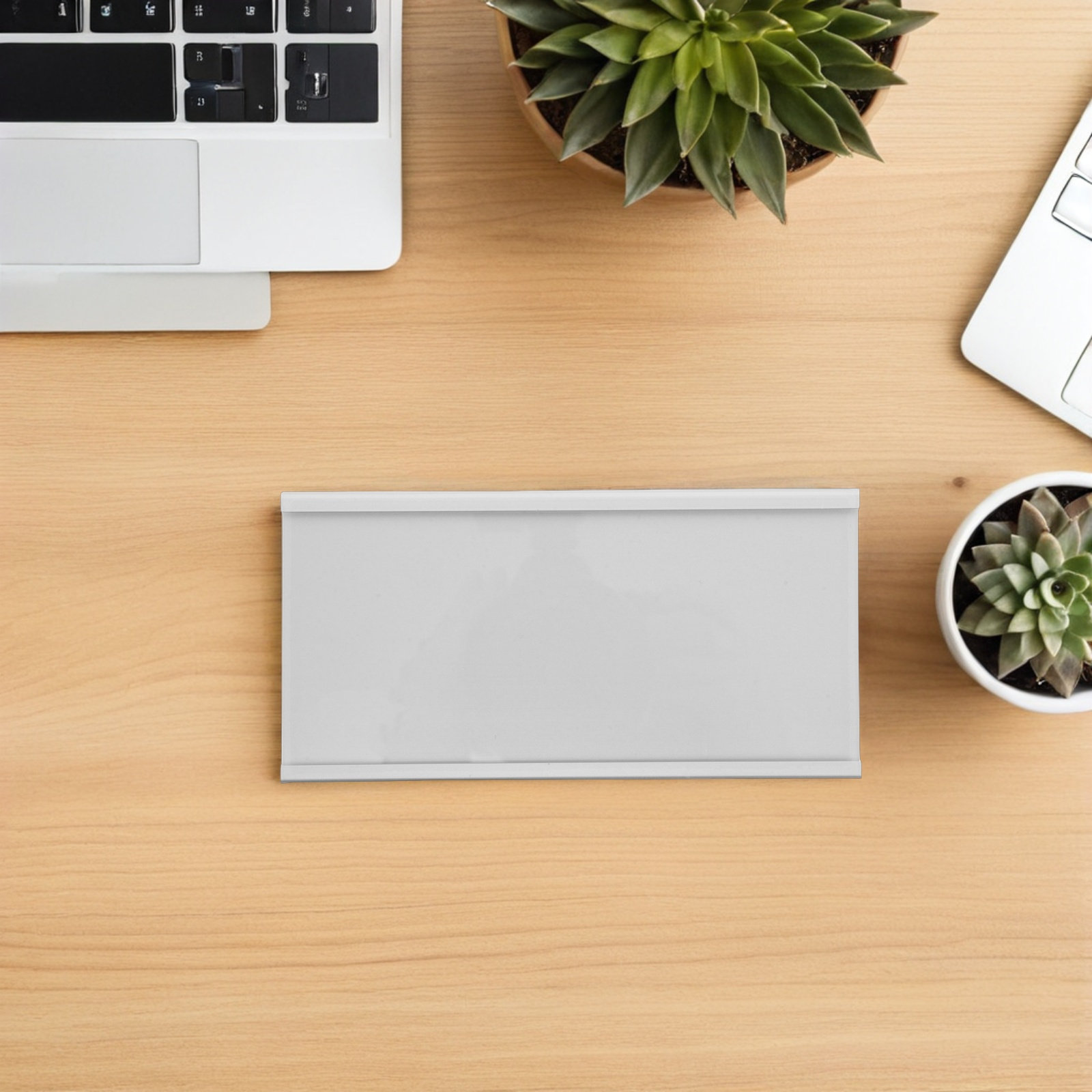 Elegante Porta-Nome in Allumin - Desk Name Plate recensione e prezzo